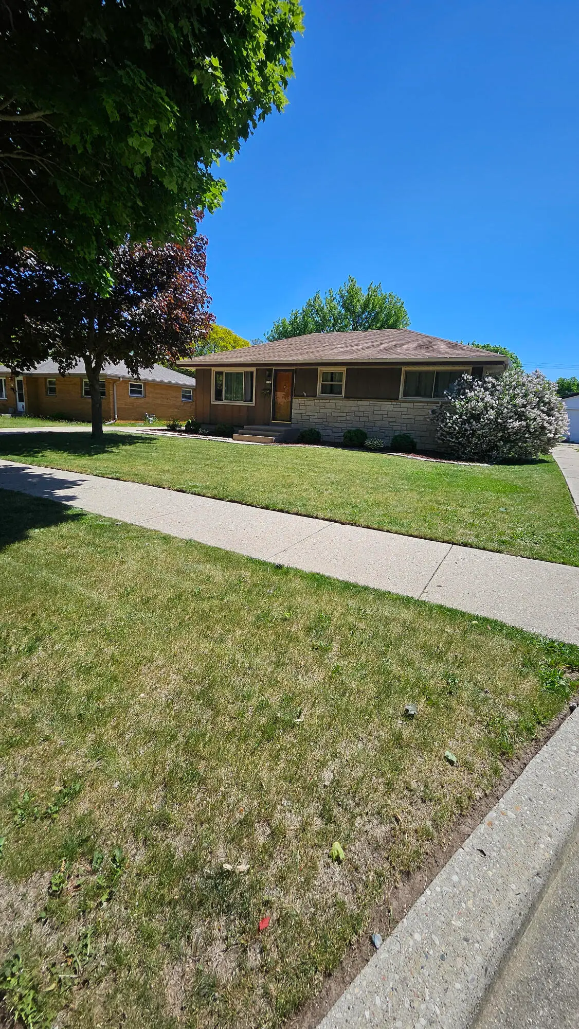 8029 W Marion St, Milwaukee, WI 53222 - #1