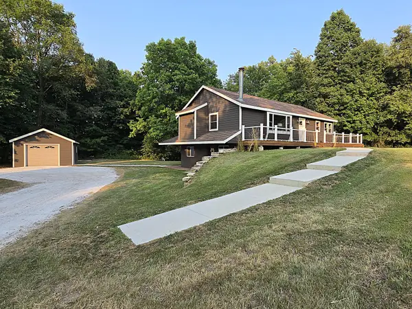 1978 State Highway 164, Richfield, WI 53076