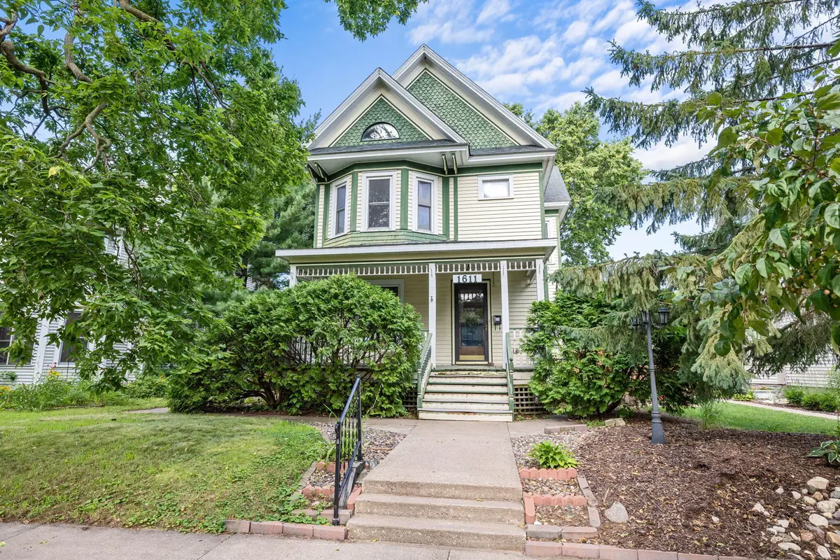 1611 Wood St, La Crosse, WI 54603 - #1