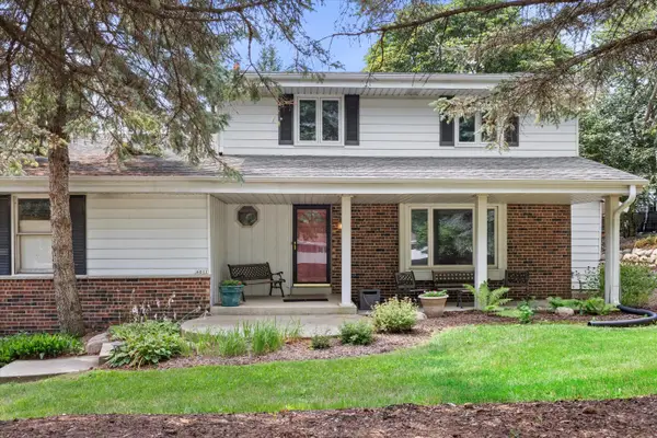 6011 W Edgerton Ave, Greendale, WI 53129