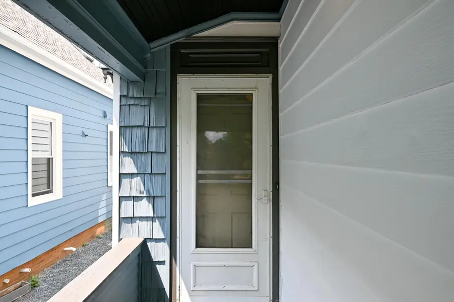 2525 N Pierce St, Milwaukee, WI 53212 - #2