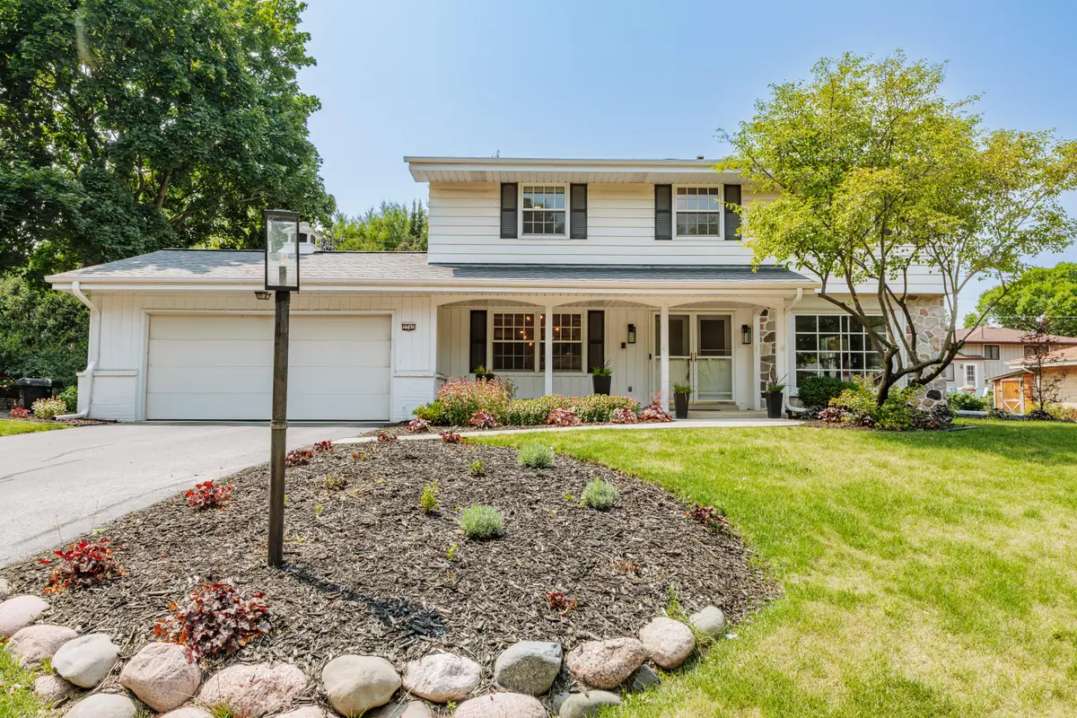 2745 N 117th Pl, Wauwatosa, WI 53222 - #1