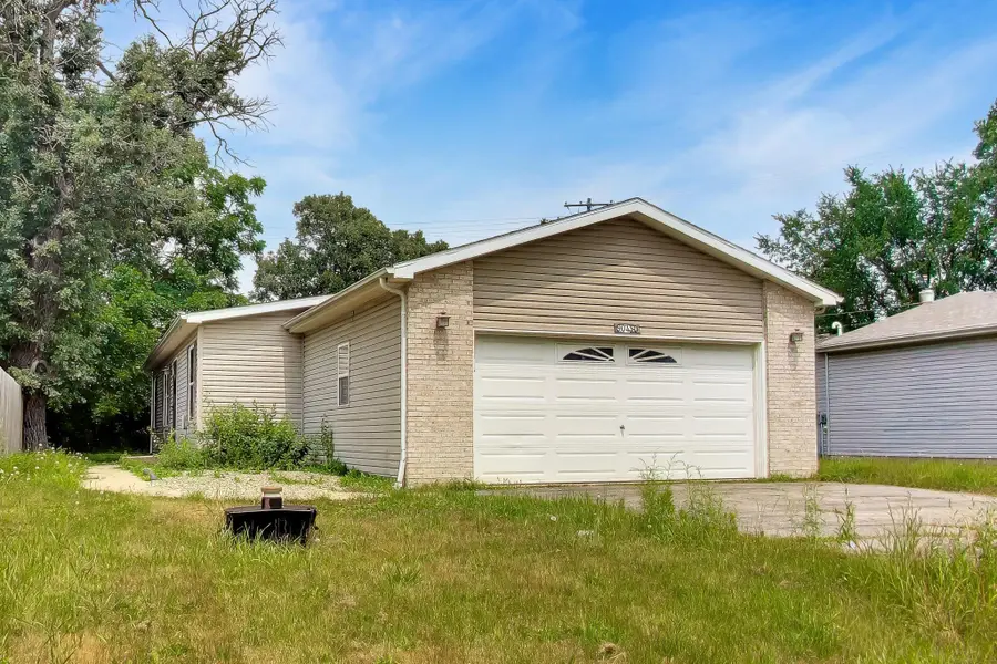 30450 76th St, Salem, WI 53168 - #2