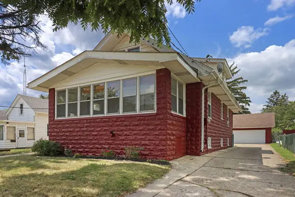 6218 35th Ave, Kenosha, WI 53142
