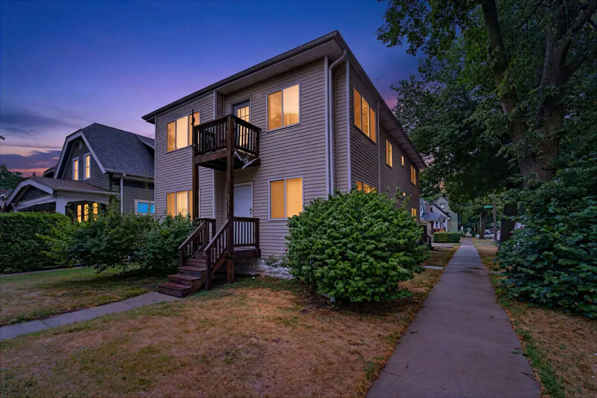 1532 S 37th St, Milwaukee, WI 53215 - #1