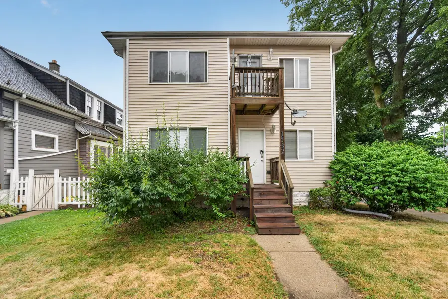 1532 S 37th St, Milwaukee, WI 53215 - #3