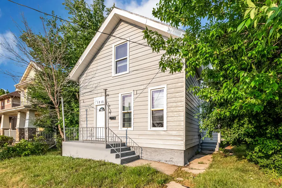 1215 Racine St, Racine, WI 53403 - #3