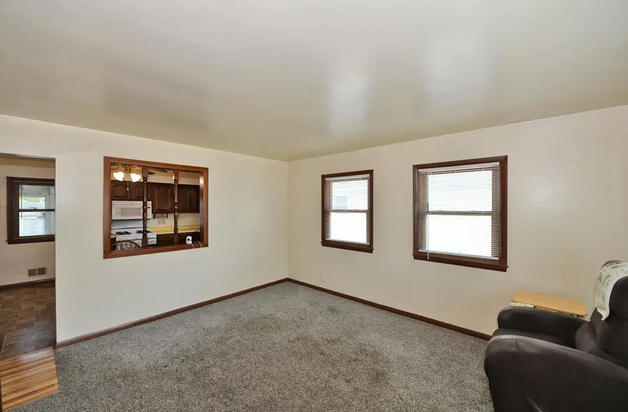 2207 Illinois St, Racine, WI 53405 - #2