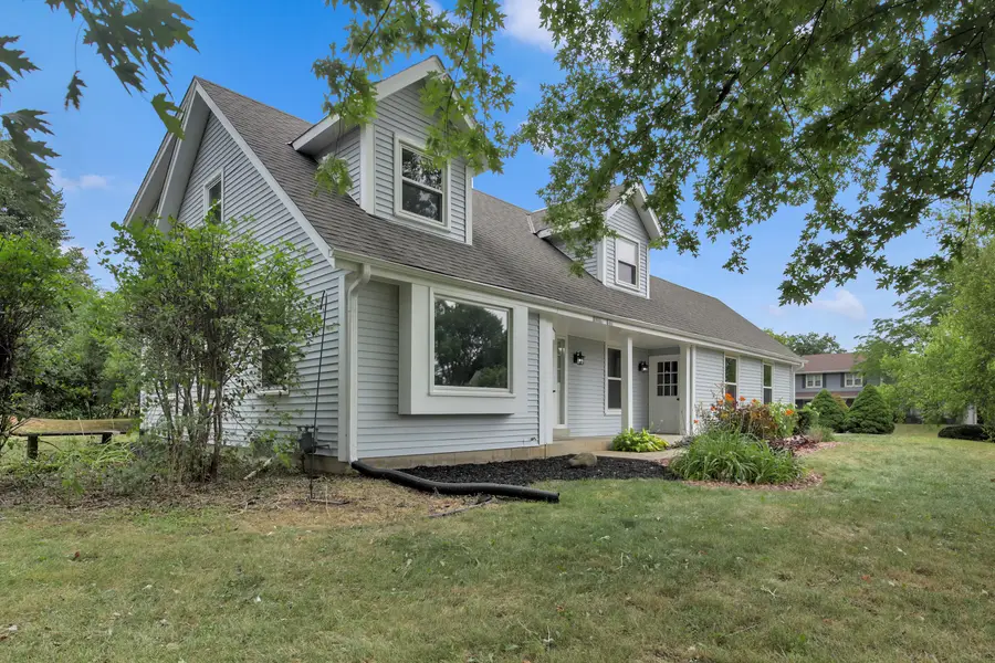 10229 N Concord Dr, Mequon, WI 53097 - #3