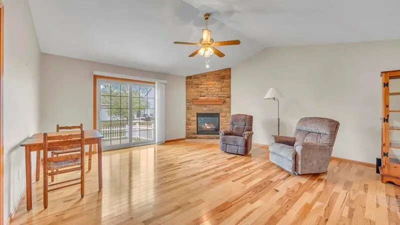 1031 Covington Dr, Sheboygan Falls, WI 53085 - #3