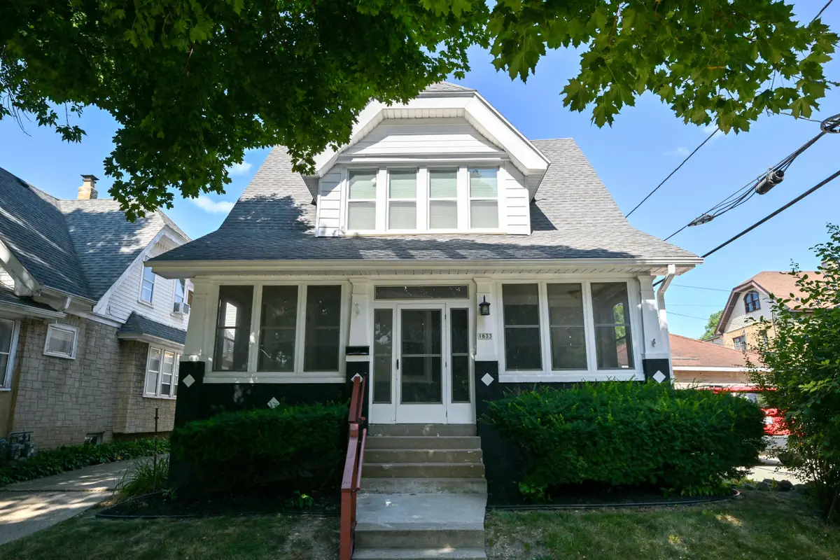 1633 N 59th St, Milwaukee, WI 53208 - #1