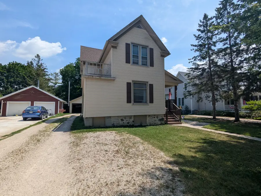 511 N Milwaukee St, Plymouth, WI 53073 - #2