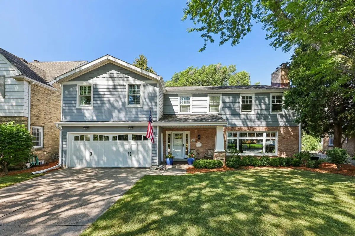 5109 N Woodburn St, Whitefish Bay, WI 53217 - #1
