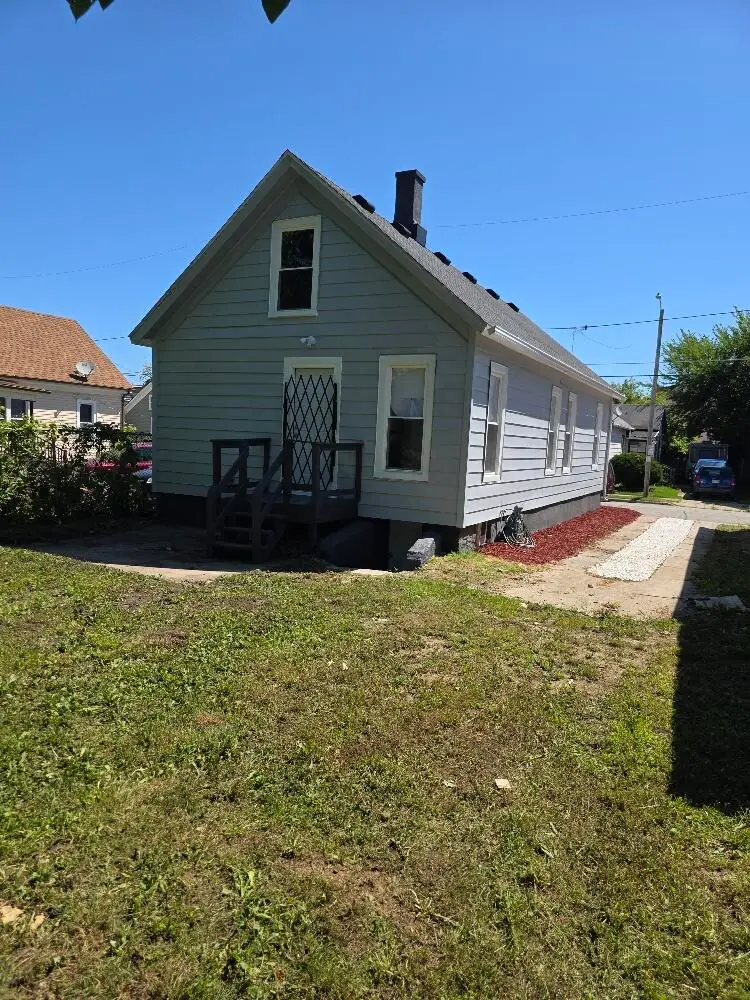 928 Wilson St, Racine, WI 53404 - #3