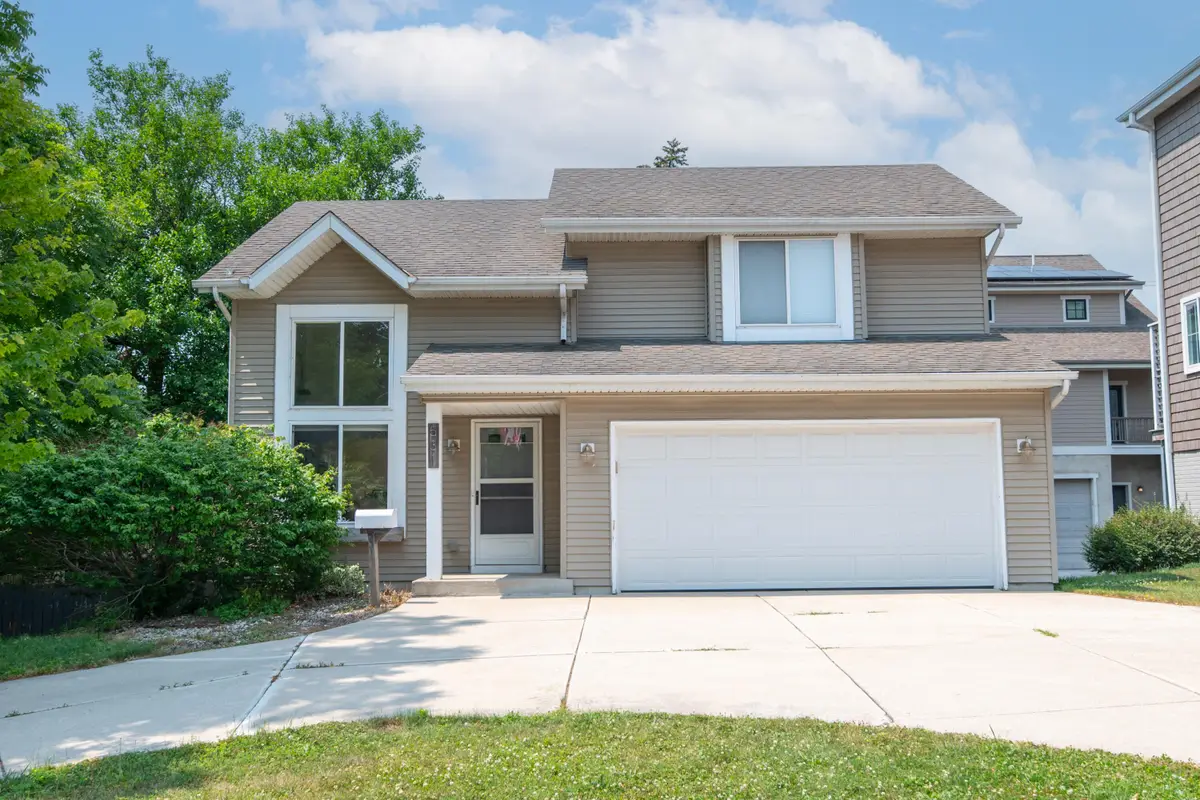 531 N Wisconsin St, Port Washington, WI 53074 - #1