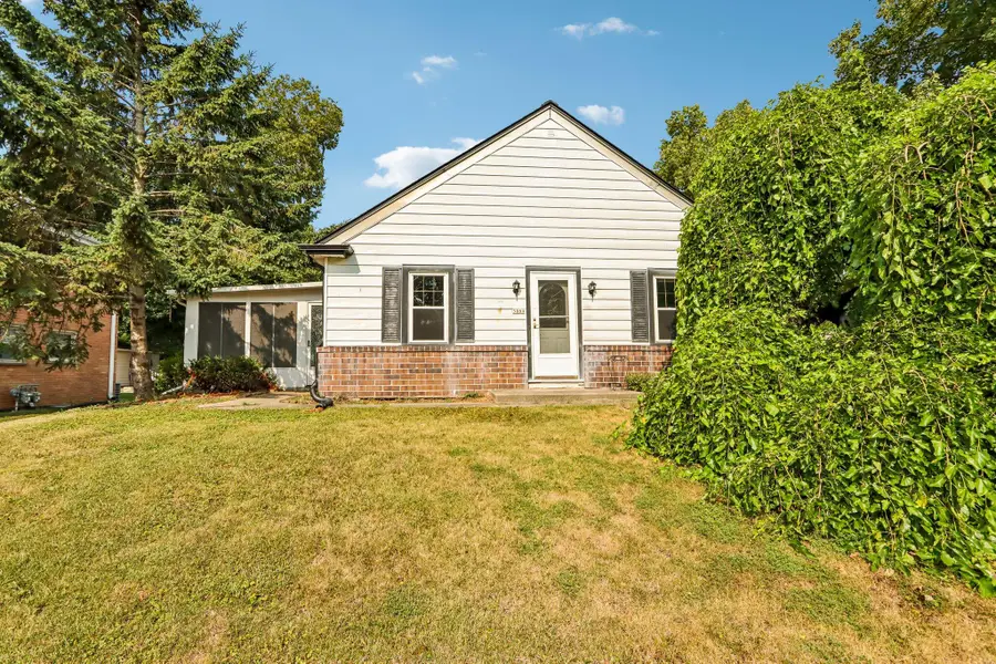 5089 N 127th St, Butler, WI 53007 - #2
