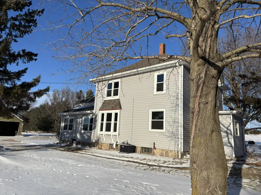 W397S11030 Chimney Rock, Eagle, WI 53119 - #2