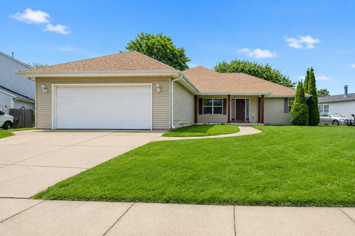 7423 N 86th St, Milwaukee, WI 53224 - #1