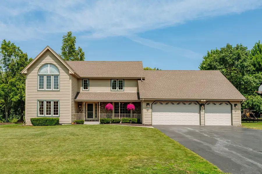 N102W16808 Bittersweet Trl, Germantown, WI 53022 - #2