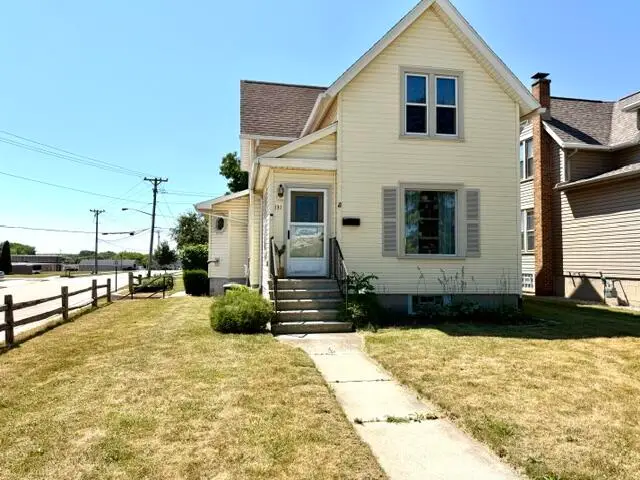 131 Reed St, Plymouth, WI 53073 - #1
