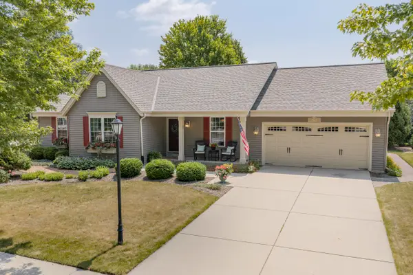 2147 Inverness Dr, Waukesha, WI 53186