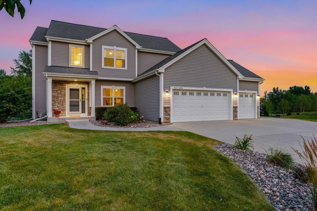 W229N4340 Baker Ct, Pewaukee, WI 53072 - #1