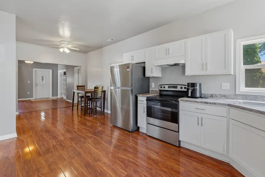 264 E 1st St, Fond Du Lac, WI 54935 - #2