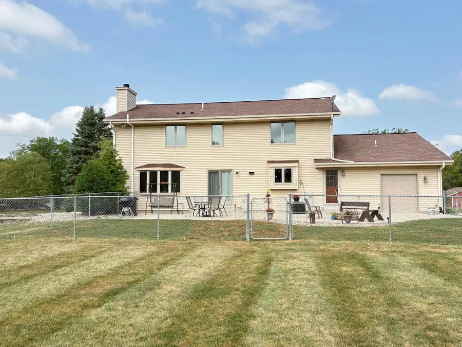1253 Linden Ln, Dover, WI 53139 - #3