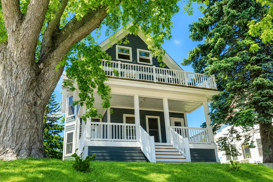 513 N Harrison St, Port Washington, WI 53074 - #2