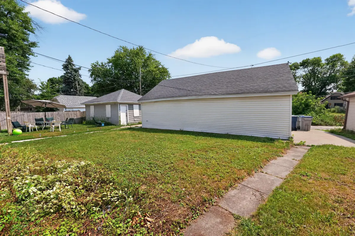 5358 N 39th St, Milwaukee, WI 53209 - #1