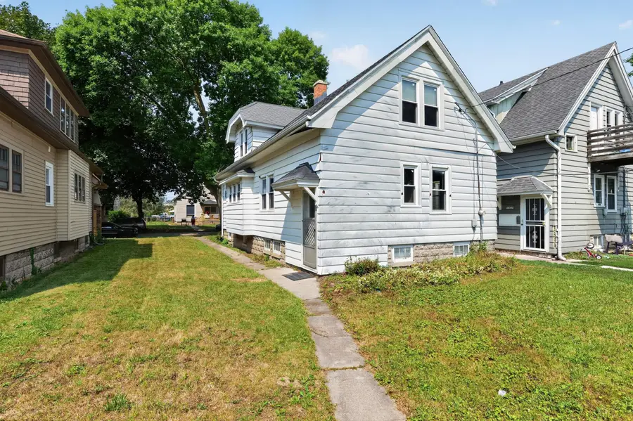 5358 N 39th St, Milwaukee, WI 53209 - #2