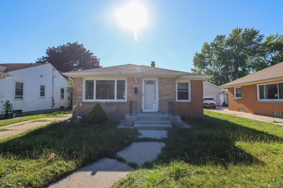 3216 22nd Ave, Kenosha, WI 53140 - #1