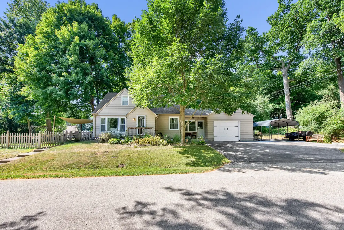 12525 James St, Brookfield, WI 53005 - #1