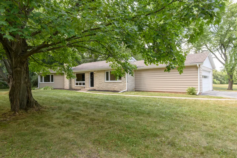 S38W31714 Wern Way, Genesee, WI 53189 - #2