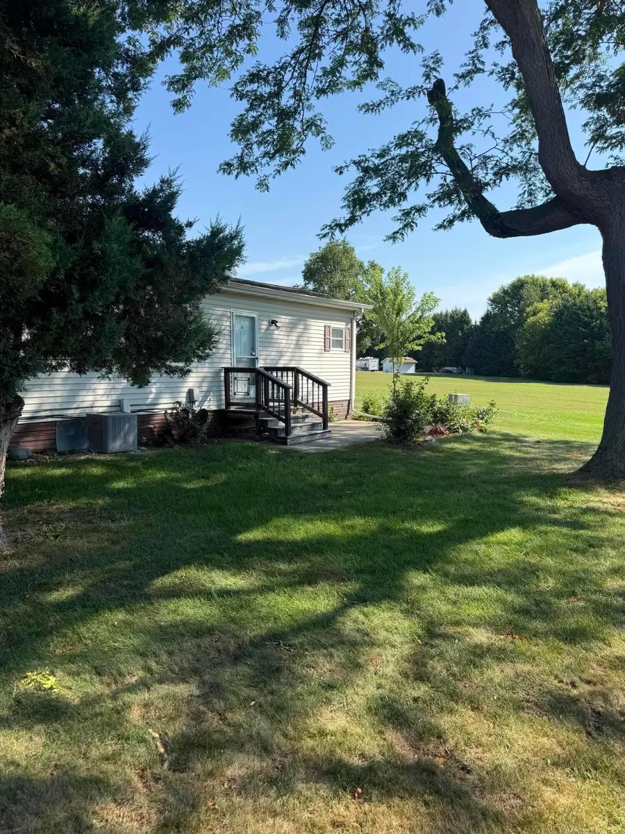 1463 Sunrise Trl, Lyons, WI 53105 - #2