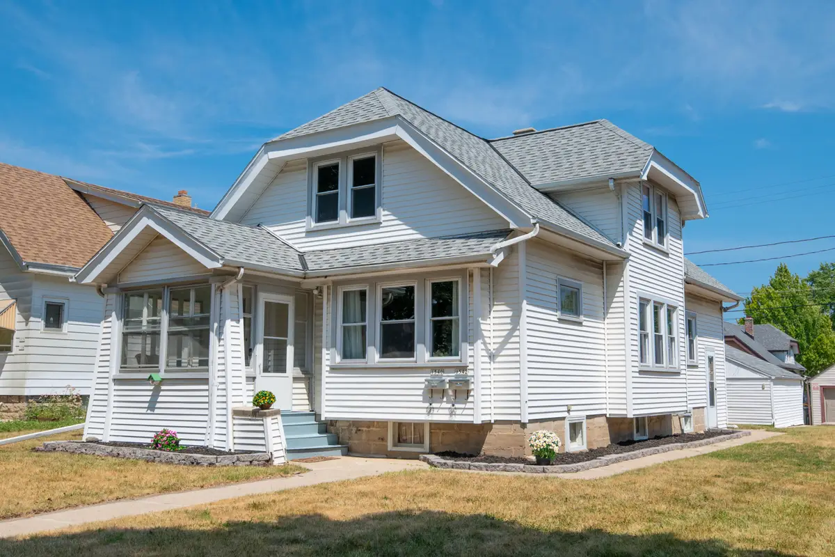 1540 S 58th St, West Allis, WI 53214 - #1