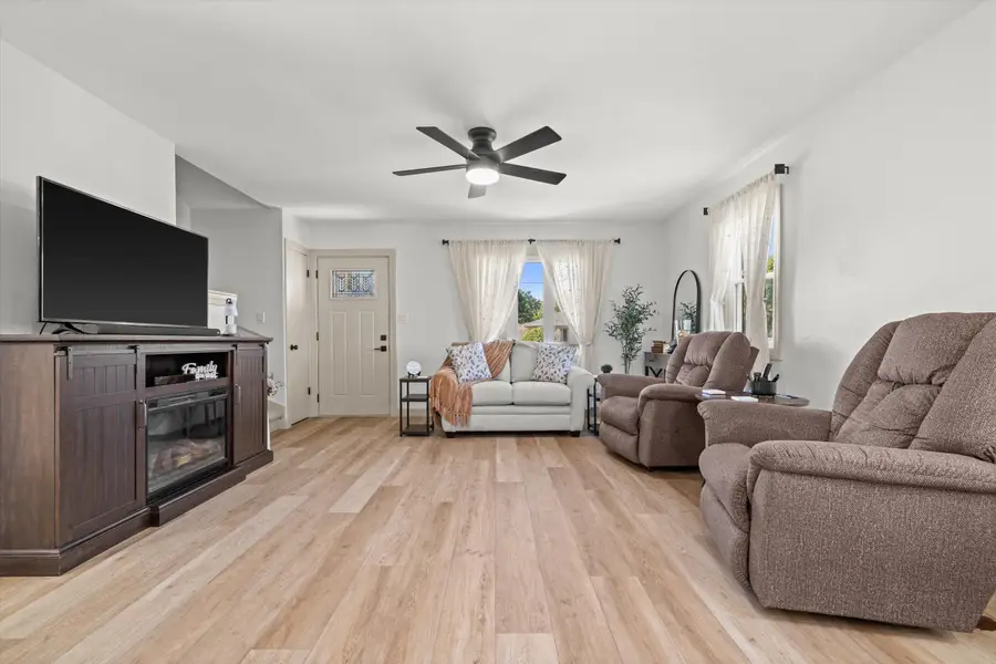 5723 65th St, Kenosha, WI 53142 - #3