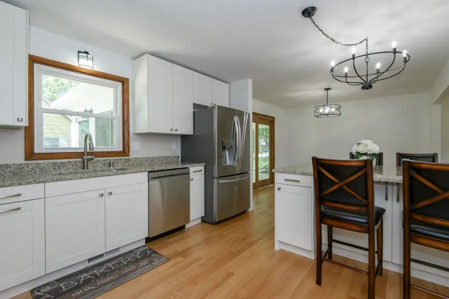 21300 Astolat Dr, Brookfield, WI 53045 - #3