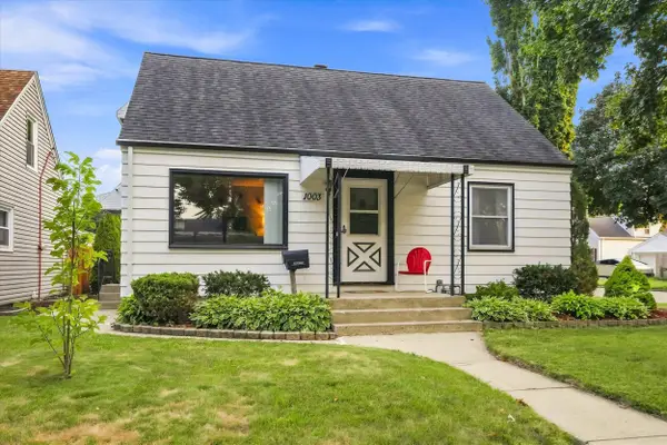 1003 E Morgan Ave, Milwaukee, WI 53207