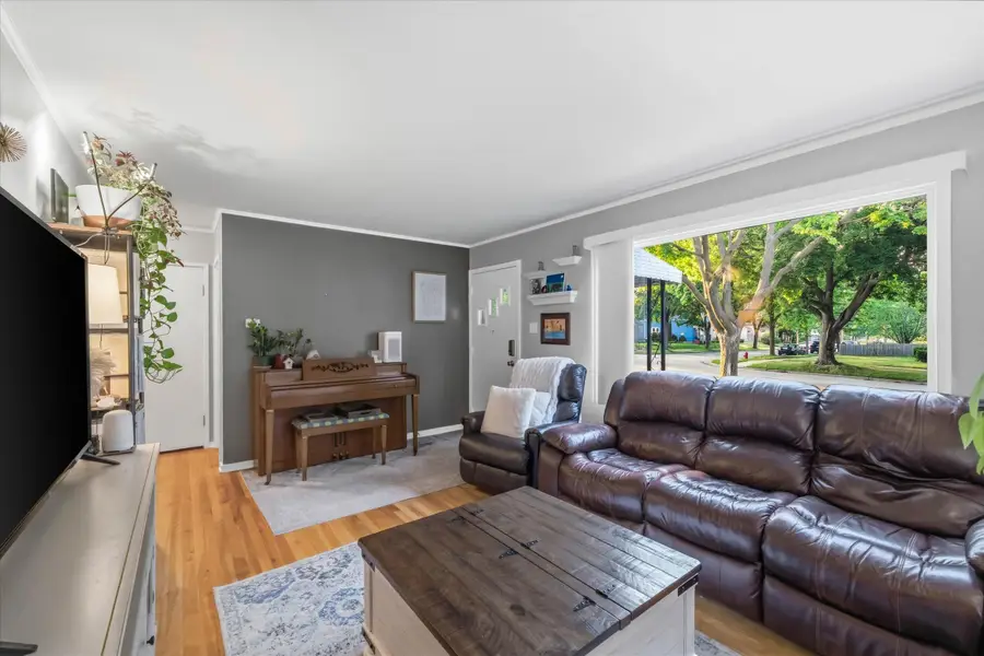 1003 E Morgan Ave, Milwaukee, WI 53207 - #3