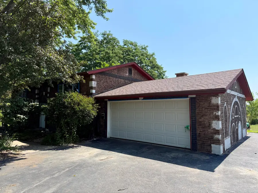 2018 Port Washington Rd, Grafton, WI 53024 - #2