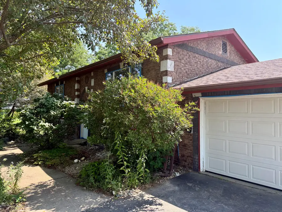 2018 Port Washington Rd, Grafton, WI 53024 - #3