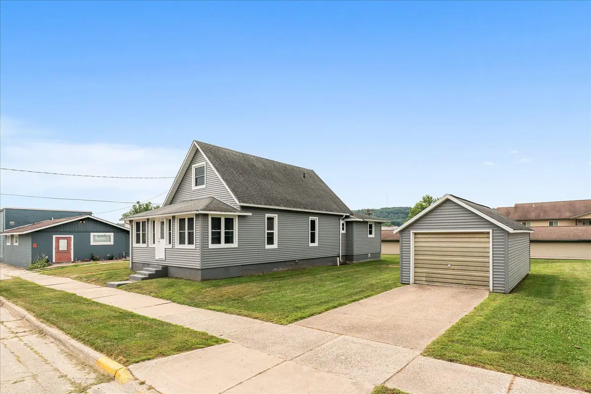 113 N Bird St, La Farge, WI 54639 - #1
