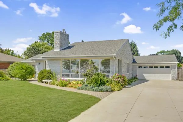 7744 2nd Ave, Kenosha, WI 53143