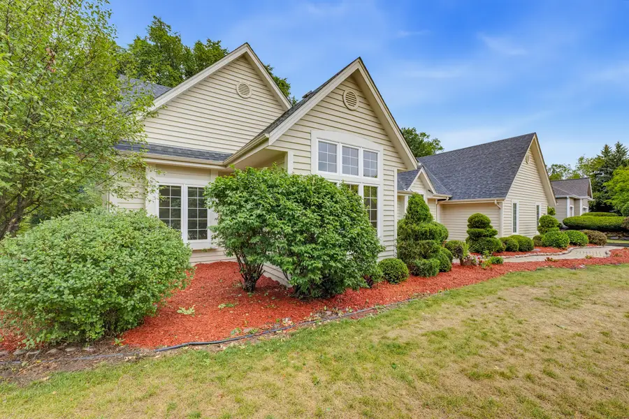 19835 Avondale Dr, Brookfield, WI 53045 - #3