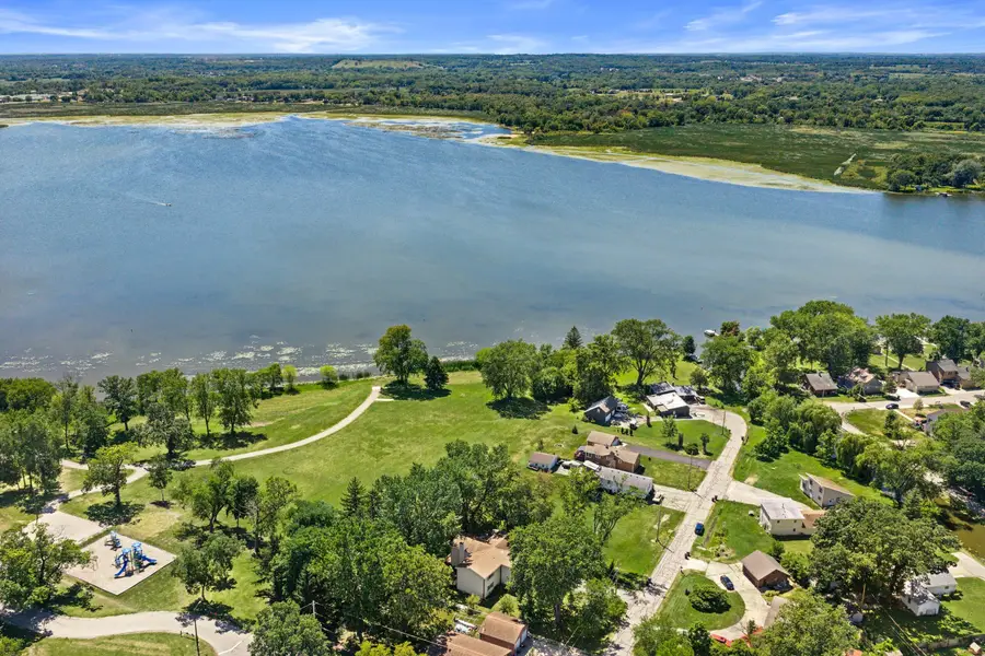 26941 103rd Pl, Trevor, WI 53179 - #3
