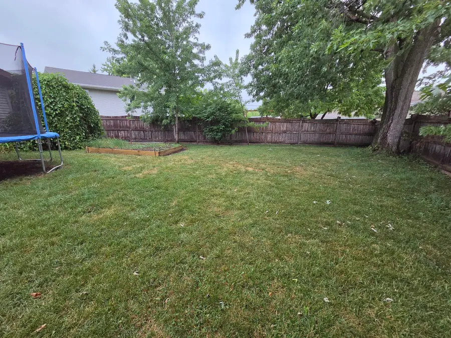 21 Emerald Ct, Fond Du Lac, WI 54935 - #3