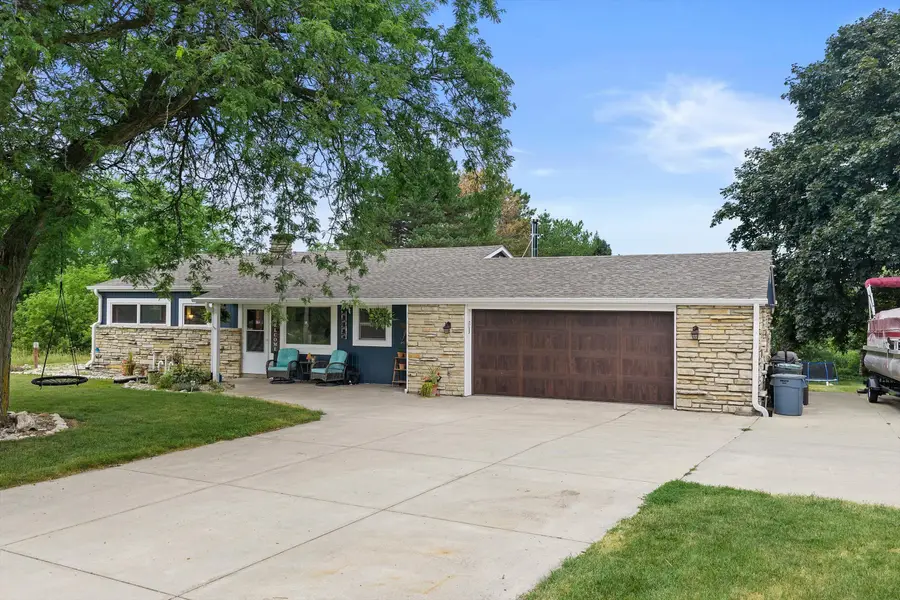 N68W29926 Hartling Rd, Merton, WI 53029 - #2