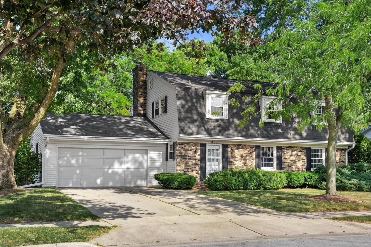 309 S University Dr, Waukesha, WI 53188 - #1