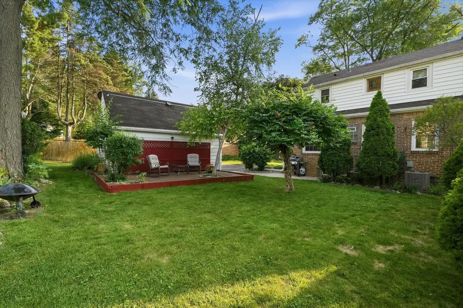 828 N 113th St, Wauwatosa, WI 53226 - #3